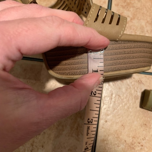 Top Moda Platform Heels Tan Size 6.5 - Picture 12 of 12